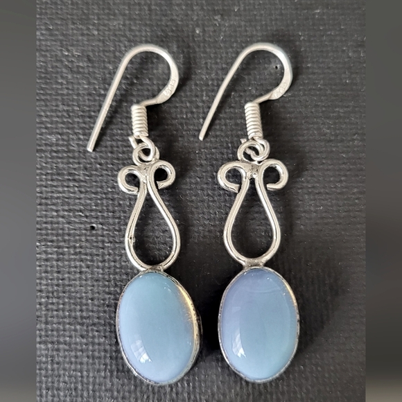 Moonstone Sterling Silver Earrings - Picture 1 of 2